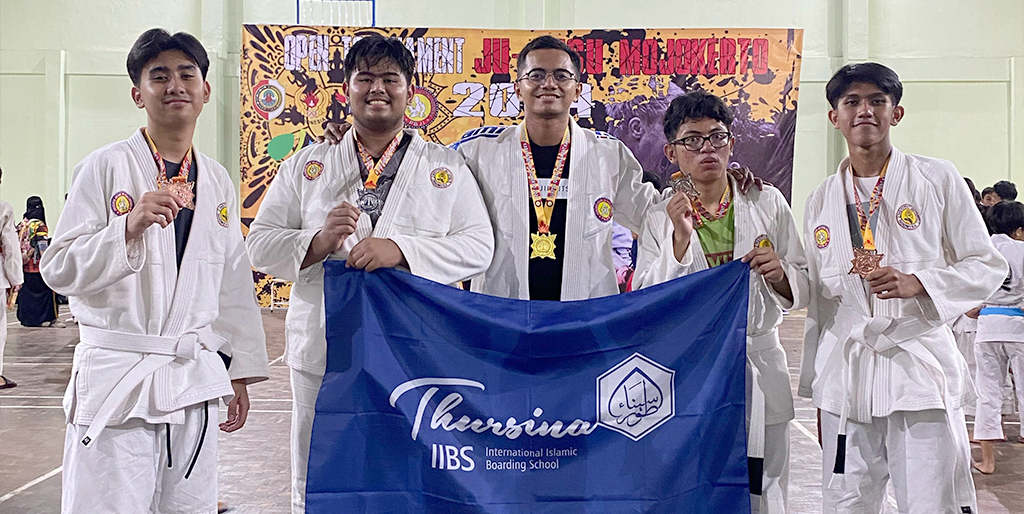 Berjaya di Turnamen Terbuka Jujitsu 2024, Santri Thursina Borong 3 Medali